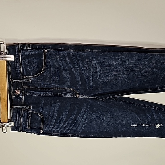 Abercrombie & Fitch dark wash 27x27 high rise skinny jeans - Picture 2 of 7